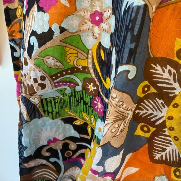 NWT Floral pattern tunic, boho 3/4 sleeve top, vneck top, kurti, swim cover up - Picture 4 of 5